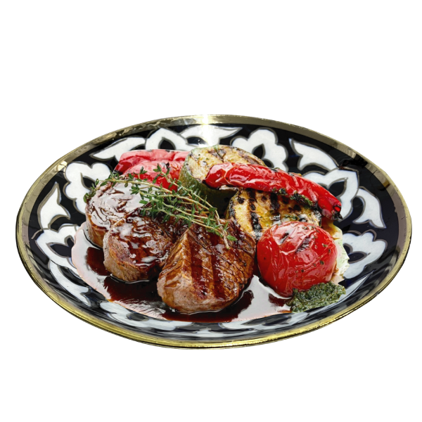 Медальоны из телятины с овощами